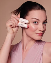 Carica l'immagine nel visualizzatore di Gallery, Defence Color GLOW KIT Blush Lip&Cheek pH Reagente e Illuminante