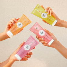Carica l'immagine nel visualizzatore di Gallery, Roger&Gallet Gel Doccia 200 ml FLEUR DE FIGUIER