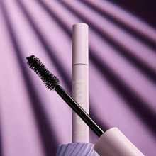 Carica l'immagine nel visualizzatore di Gallery, GOOVI Mascara volumizzante my bold look - Mascara extra volume ad effetto panoramico, apre le ciglia a ventaglio, valorizzando sia quelle esterne che le più interne senza appesantirle.