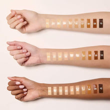 Carica l'immagine nel visualizzatore di Gallery, GOOVI Serum skin tint me at my brightest