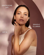 Carica l'immagine nel visualizzatore di Gallery, DEFENCE COLOR Hydra Glow Fondotinta Idratante 30 ml - 06 CINNAMON
